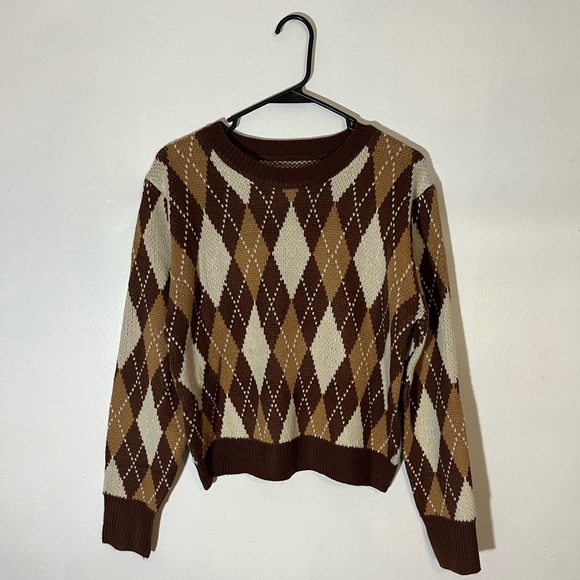 Cute and Cozy Argyle Sweater - Brown Neutrals Size Large - Picture 2 of 4
